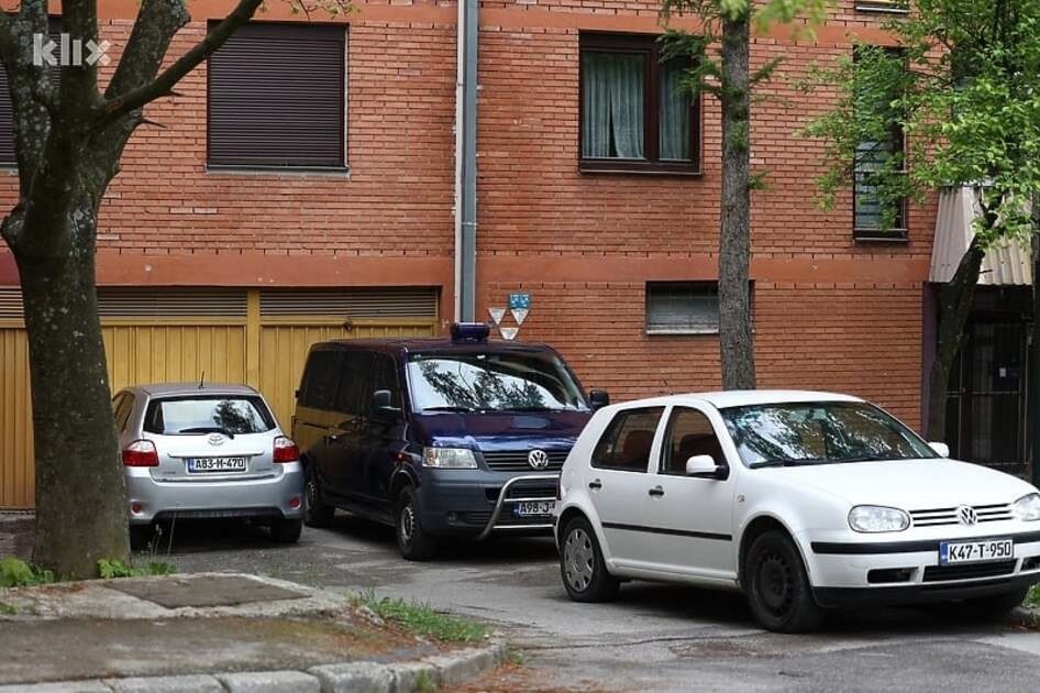 Uhićenja diljem BIH: Među privedenima policajci, biznismeni, direktori