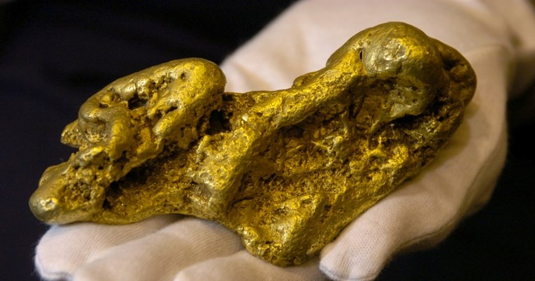 Najveći grumen zlata pronađen na Aljasci prodan za 750.000 dolara na dražbi