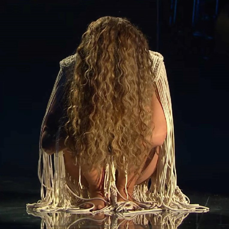 12 izvođača je nastupilo u prvom polufinalu. Tko zaslužuje u finale Dore?