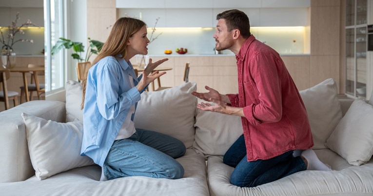 Terapeuti: Ako žena koristi četiri fraze, s njom je teško biti u braku