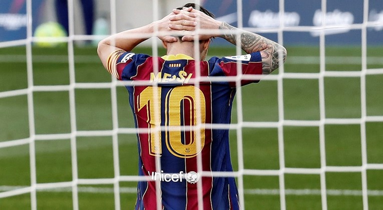 RAC: Barcelona hitno mora srezati plaće igrača, inače joj prijeti bankrot