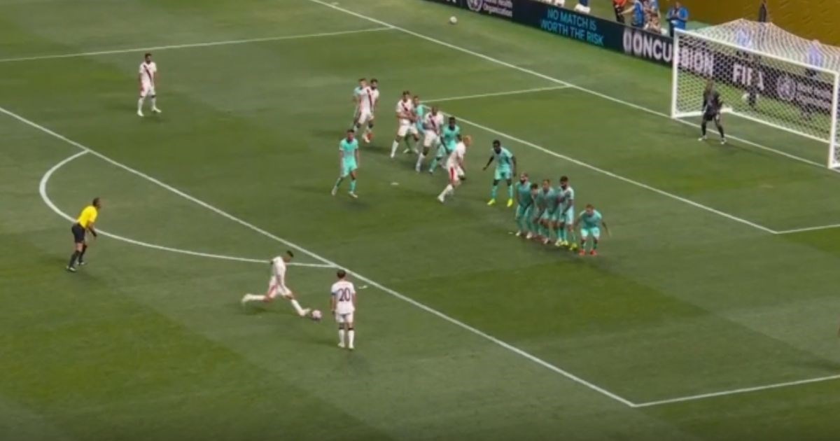 City ga je kupio nakon samo par seniorskih utakmica. Sada je zabio sjajan prvijenac