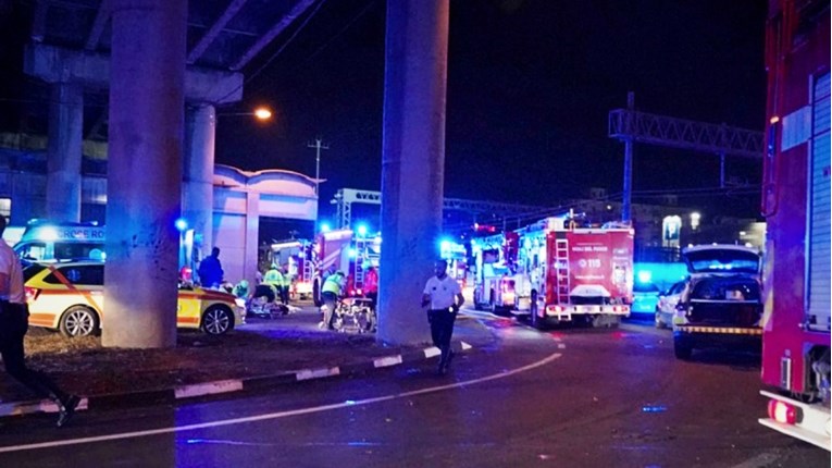 Bus kod Venecije pao s visine od 30 metara