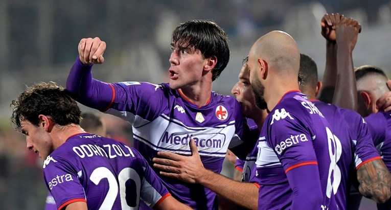 Fiorentina slavila protiv Milana u susretu sa sedam golova, Vlahović ispisao povijest