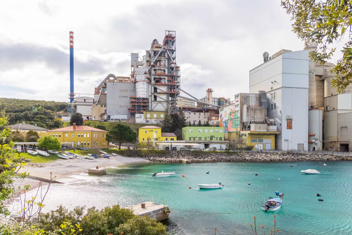 Istra24: Već se spaljuje otpad iz Gospića, prethodno ga miješaju s otpadom u Pazinu