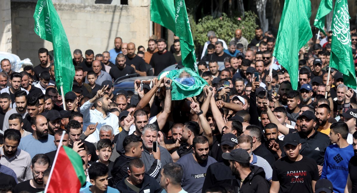 Na Zapadnoj obali ubijeno troje Palestinaca. 14-godišnjak upucan u glavu