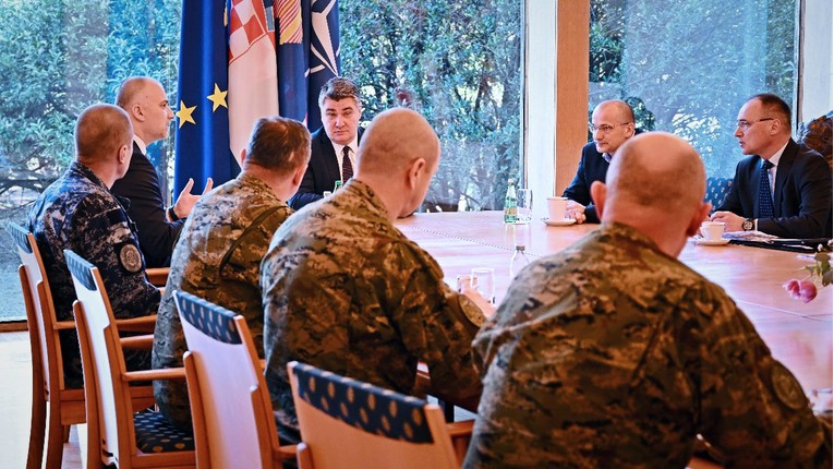 Milanović sutra na virtualnom sastanku NATO-a zbog ruske invazije na Ukrajinu