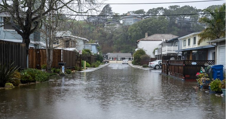 Višetjedni potop u Kaliforniji, 19 mrtvih. Stižu nove oluje: "Evakuirajte se"