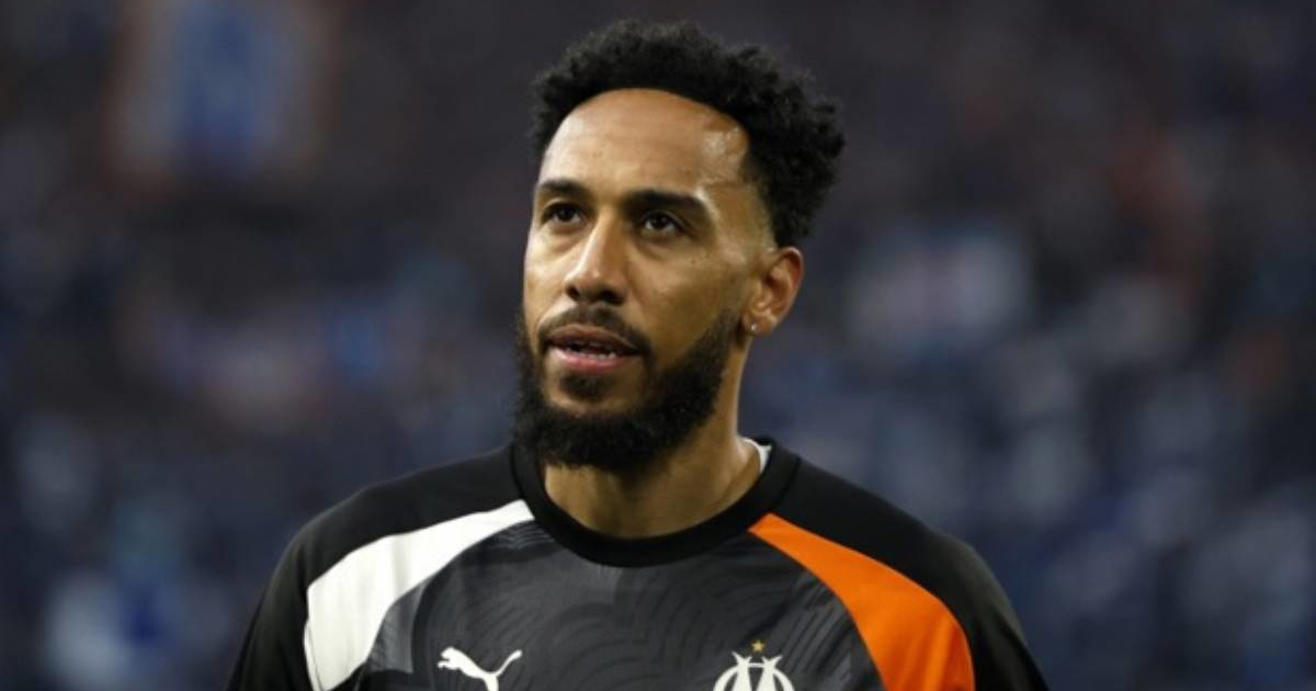 Bio je najbolji strijelac Premier lige i Bundeslige. Sada ide u kultni Deportivo