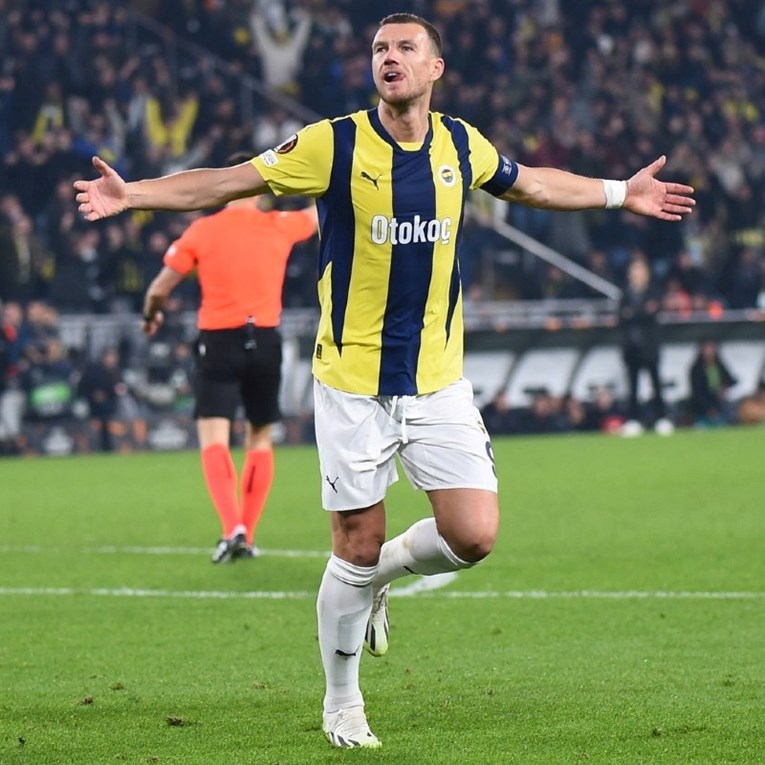 Turski novinar: Prvi sam objavio kamo će Tadić, sada javljam i da Džeko ide u Hajduk