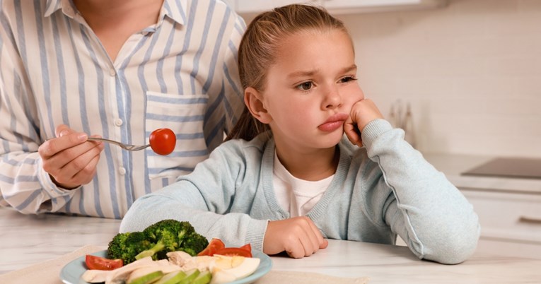 ''Ne vršite pritisak'': Pedijatrica savjetuje što napraviti ako dijete odbija hranu