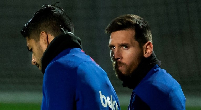 Mundo Deportivo: Panika u Barceloni, otkriveno je da Messi može otići kad poželi
