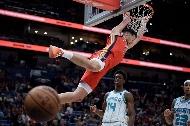 Zion s centra do Matkovića. Komentator je počeo vikati od oduševljenja