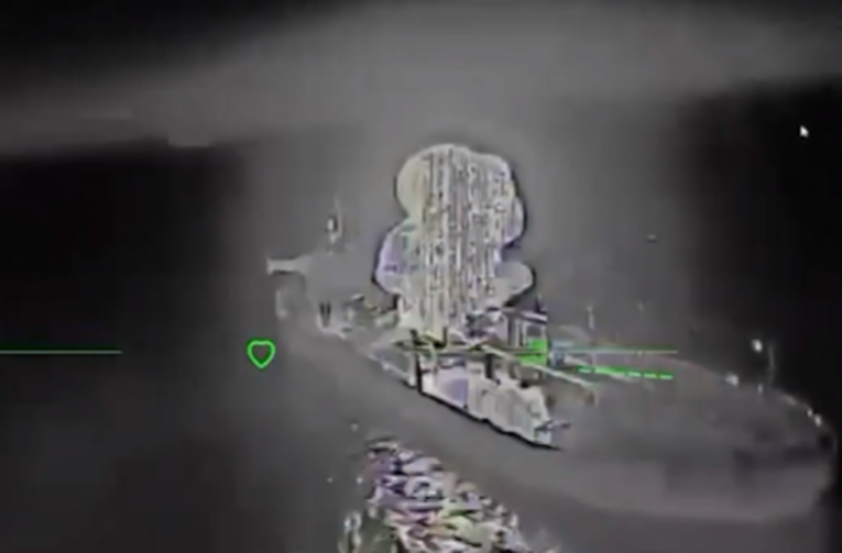 VIDEO Novi veliki udar na rusku flotu u sjeni. Pogođeno 20 brodova