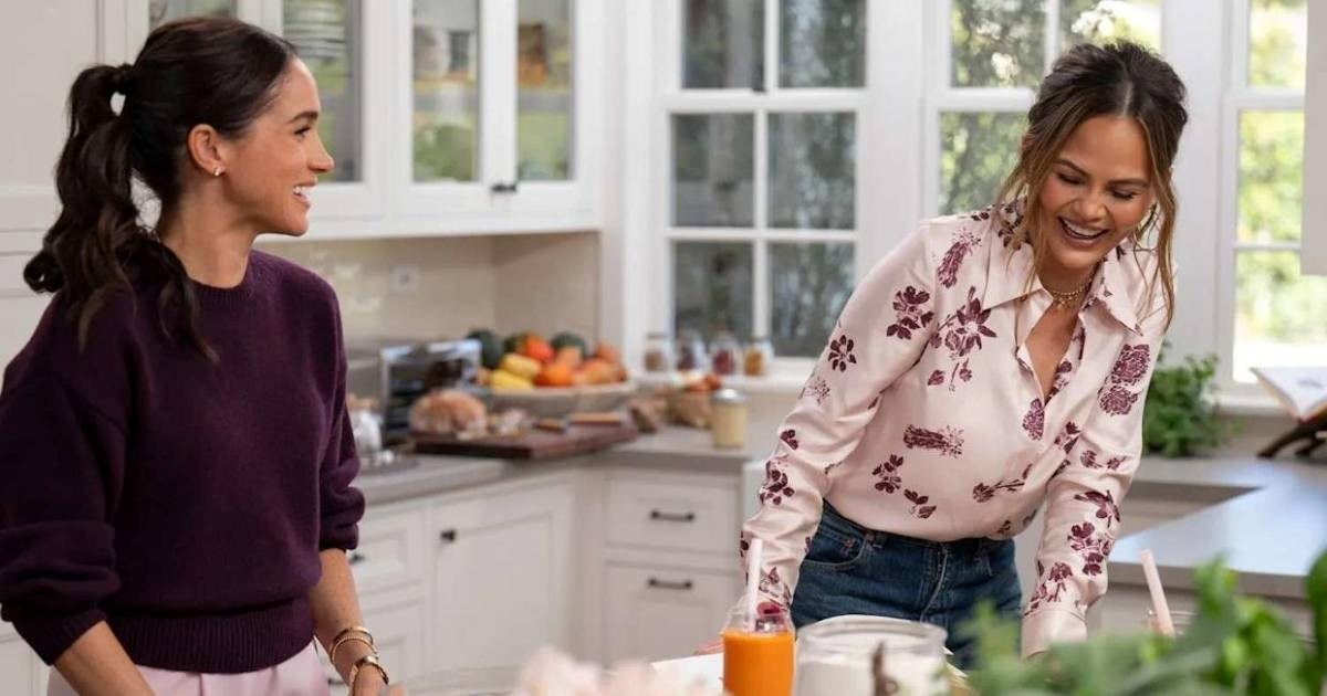 Supruga Johna Legenda gostovala kod Meghan Markle, ljudi ljuti: "Jako si licemjerna"