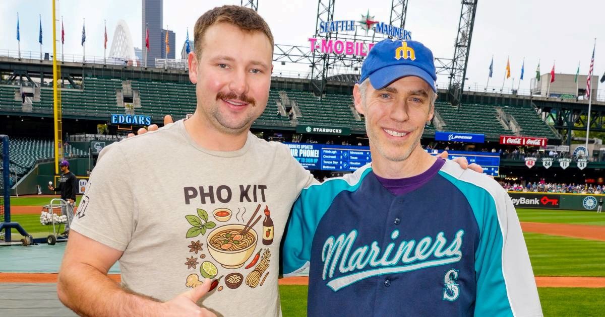 VIDEO Navijač oduševio svijet. Uhvatio lopticu od 200.000 dolara i predao je dječaku