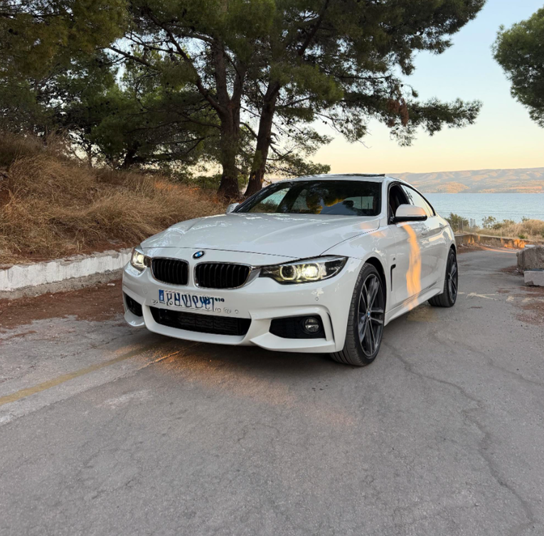 Ovaj BMW ima xDrive, dva seta guma i registraciju do srpnja 2027. Prodaje se.