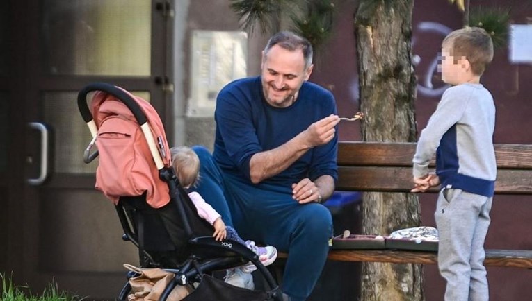 Joe Šimunić u rijetkom pojavljivanju viđen kako se igra s djecom u Maksimiru