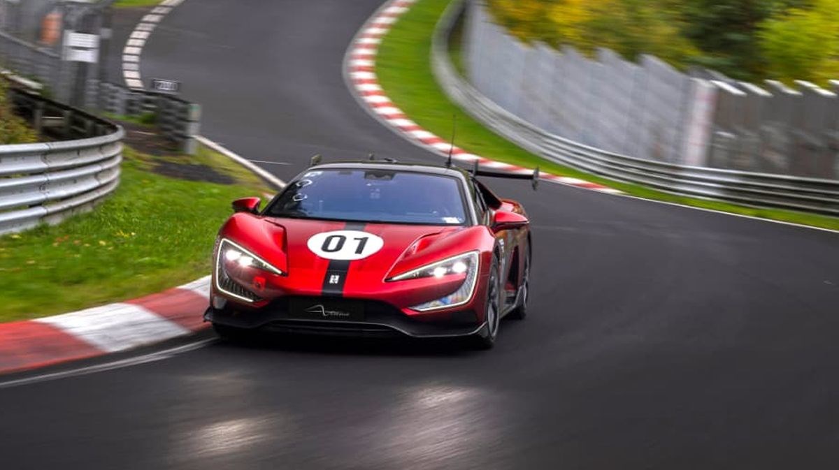 Yangwang pomeo Rimca. Zvijer s 3000 KS pokorila Nürburgring ispod 7 minuta