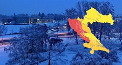 Snijeg u većem dijelu Hrvatske, za velik dio obale upaljen crveni alarm