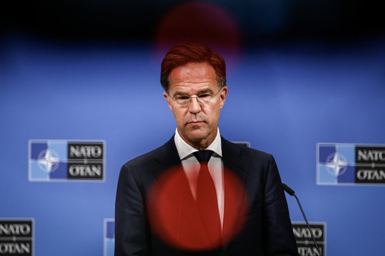 Šef NATO-a ismijao europsku obranu. Stigao mu odgovor: "Uz dužno poštovanje..."