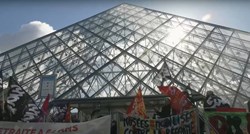 VIDEO Prosvjednici u Parizu blokirali ulaz u čuvenu turističku atrakciju