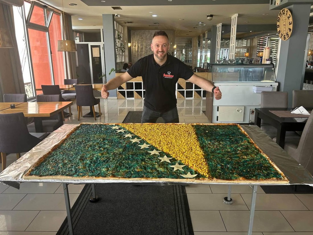 Adis iz Donjeg Vakufa napravio pizzu u bojama zastave BiH kao podršku Zmajevima