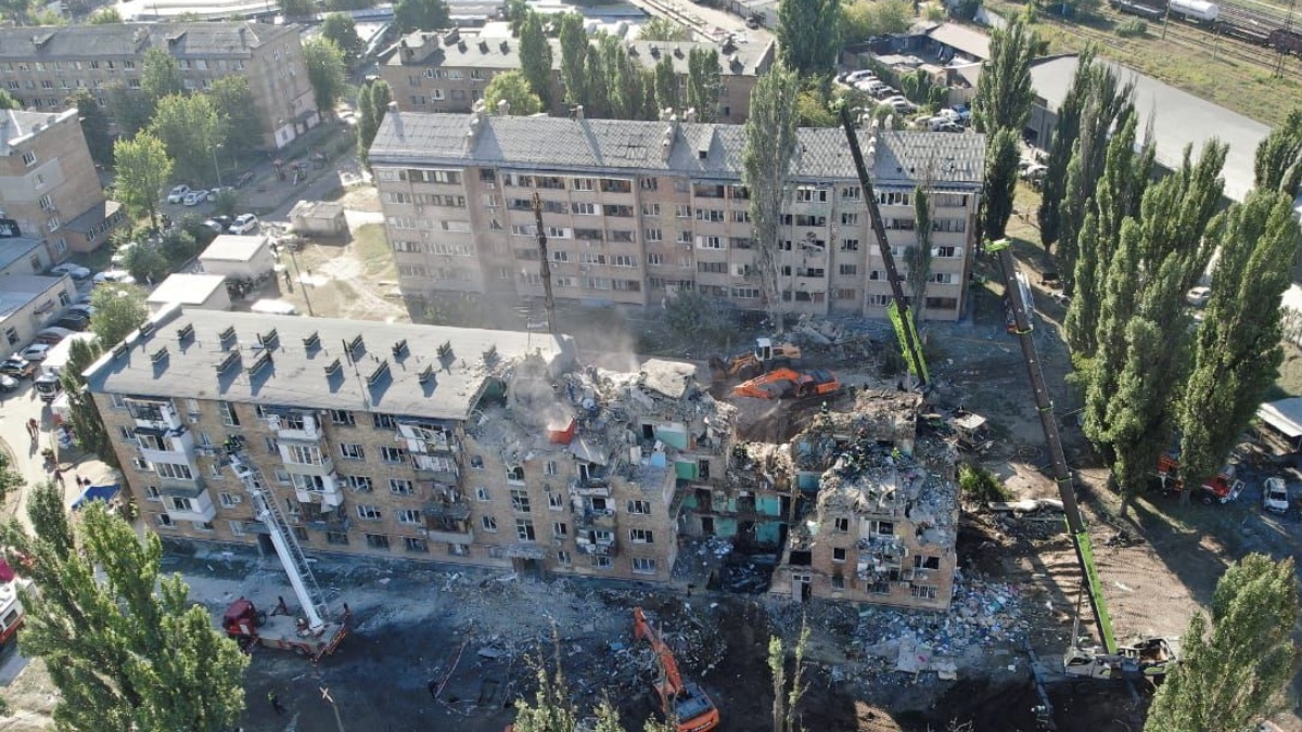 Ukrajinski div za oružje pod istragom. Kijev gubi nadu u sastanak Putina i Zelenskog
