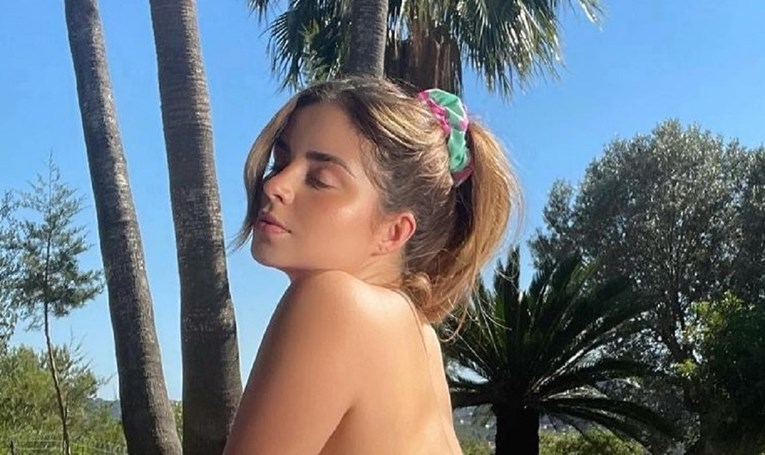 Demi Rose izbezumila fanove fotkama na kojima pozira gola: "Kriste dragi"