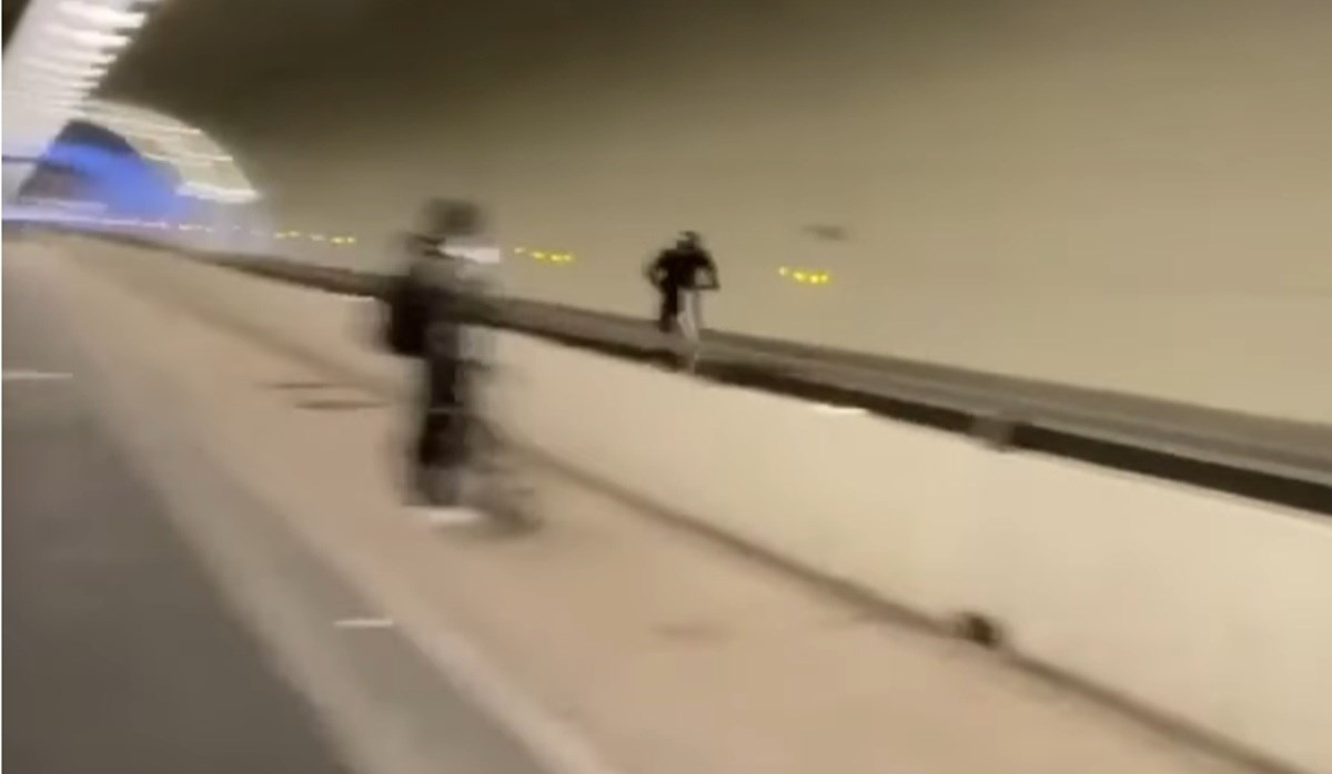 VIDEO Romobil juri 160 kilometara na sat