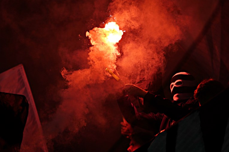 Pogledajte spektakularnu bakljadu navijača Rosenborga