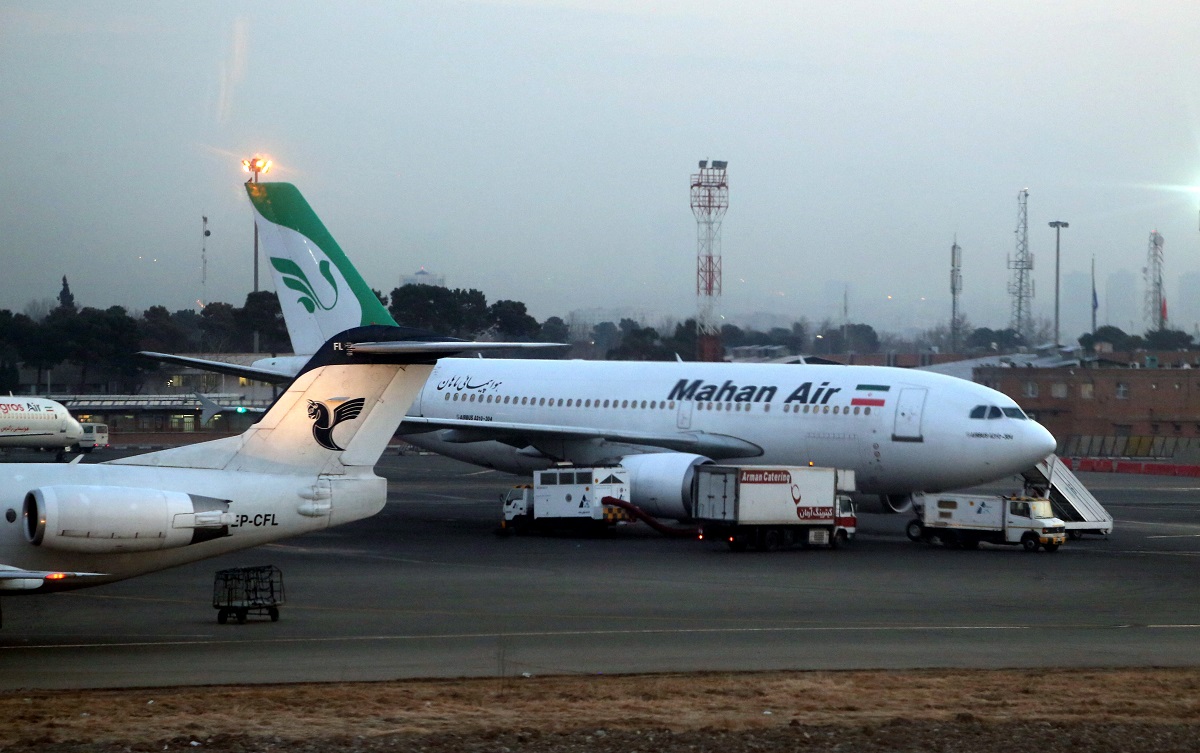 Američki borbeni avion pratio iranski civilni avion, Iran kaže da se radi o terorizmu
