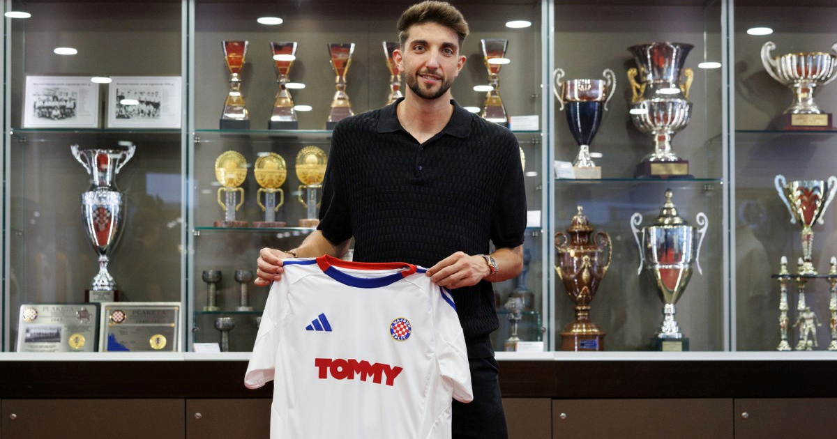 Marca: Edgar Gonzalez neće otići iz Hajduka dok ne nađe novi klub