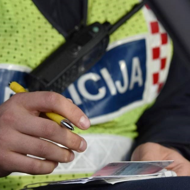 Osječki policajac ukrao novac od naplaćenih kazni. Uzeo je više od 800.000 kuna