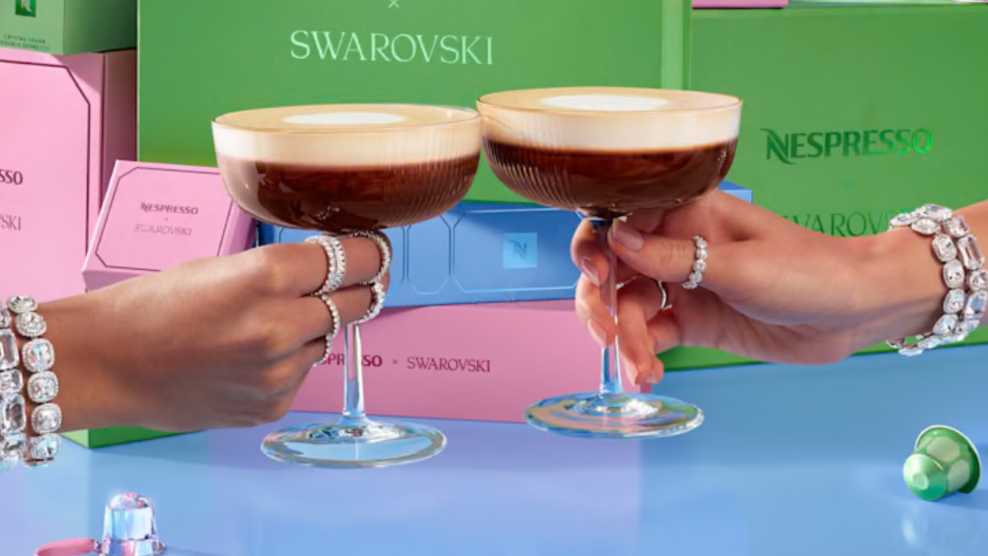 Swarovski i Nespresso imaju božićne ukrase u obliku kapsula za kavu. Cijena? 69 €