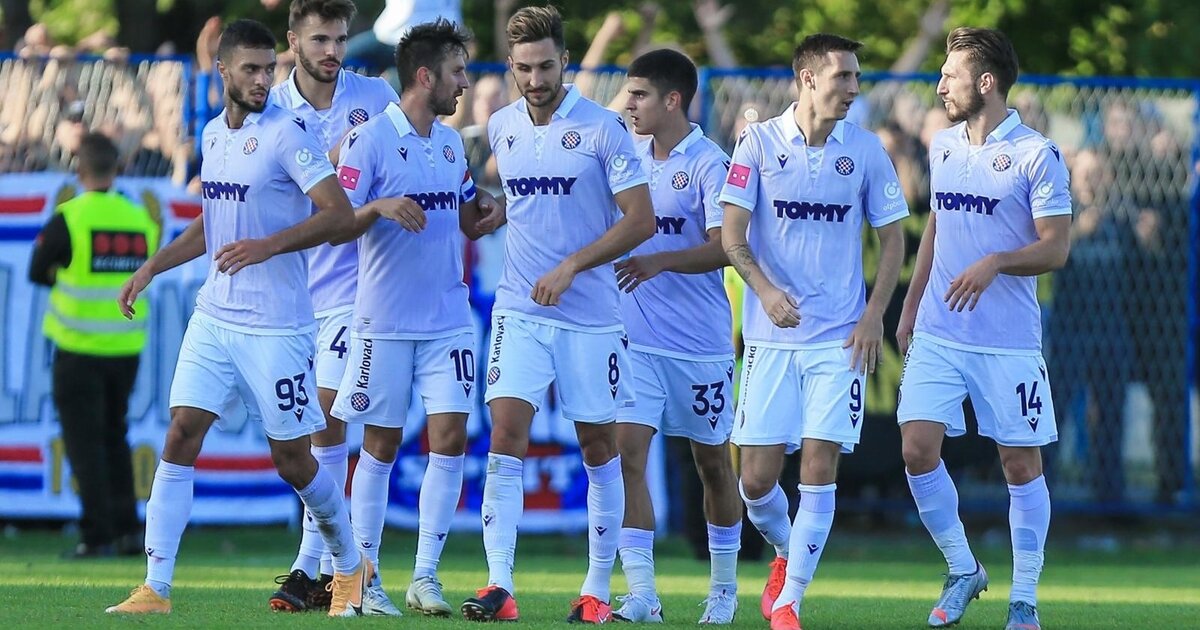 Dva nogometaša Hajduka pozitivna na koronavirus