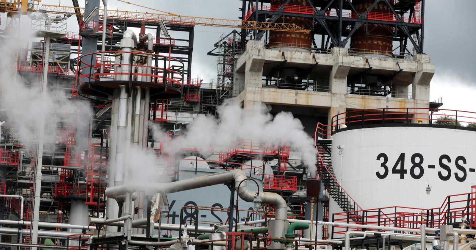 Usvojen zakon koji uvodi stroži nadzor i kazne za emisije metana u energetici