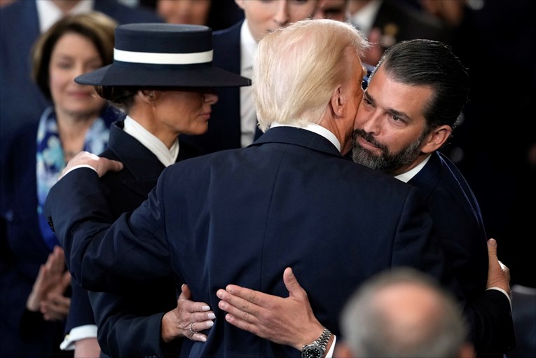 Trumpov sin napao Zelenskog i Ukrajinu. "Kunem se, više nećemo biti idioti"