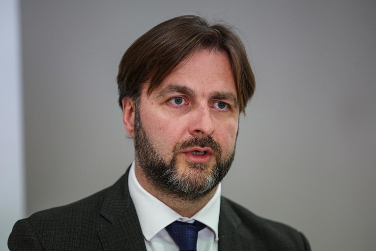 Ćorić (tć): Rast cijene energenata ne daje razloga za optimizam