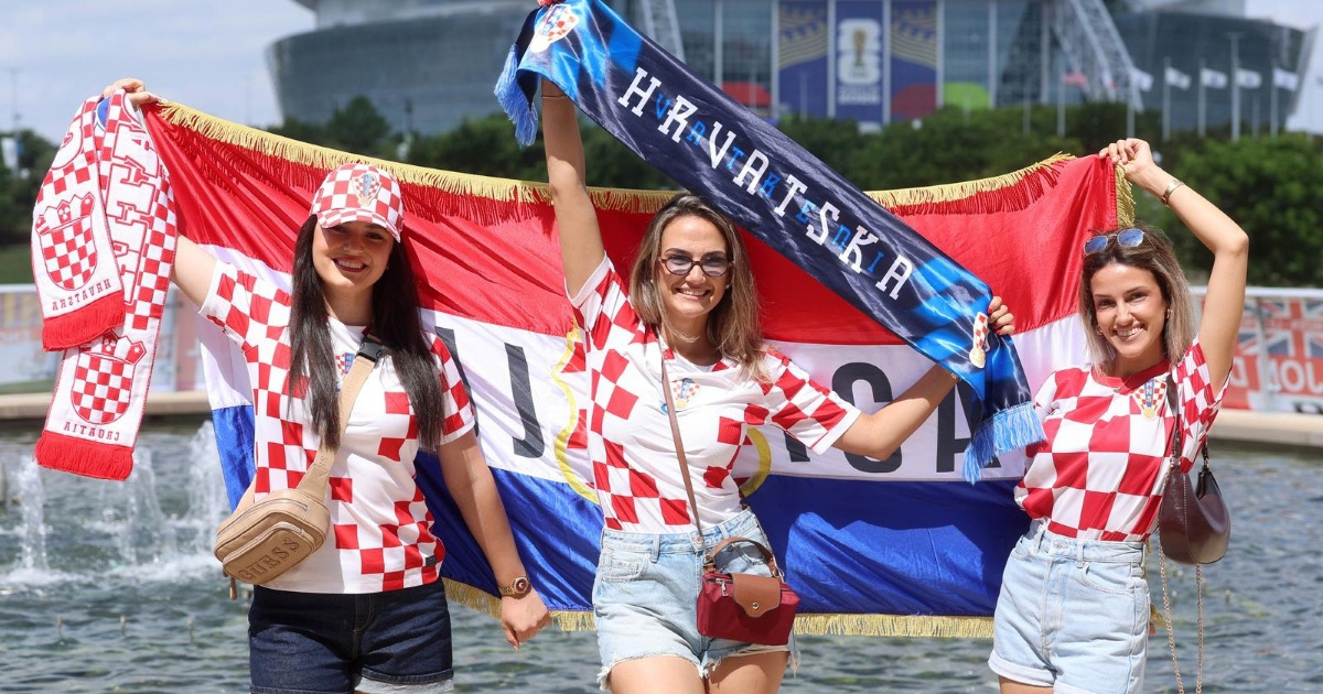 FOTO Lijepe Hrvatice u kockicama ukrale pozornost uoči utakmice s Engleskom