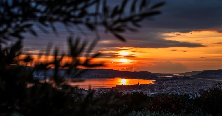 FOTO Ove slike su večeras nastale u Kaštelima, nevjerojatne su