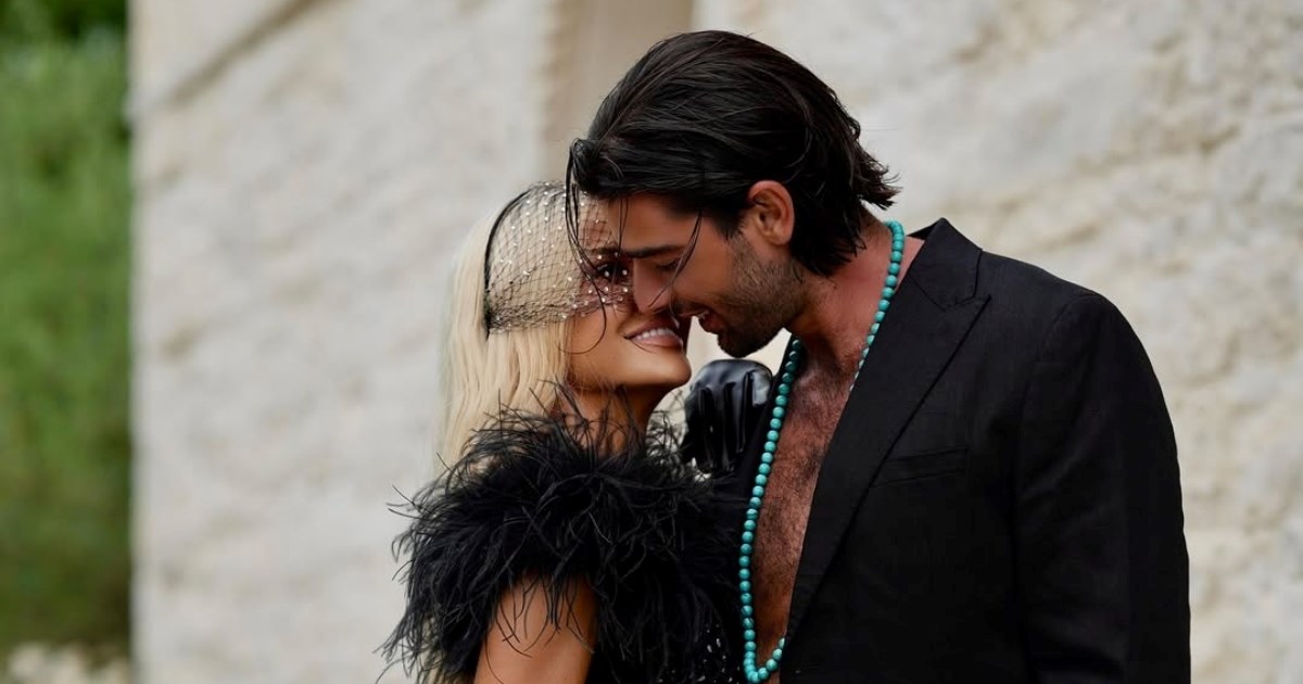 Maja Šuput i Šime Elez snimljeni u jednom restoranu na Korčuli