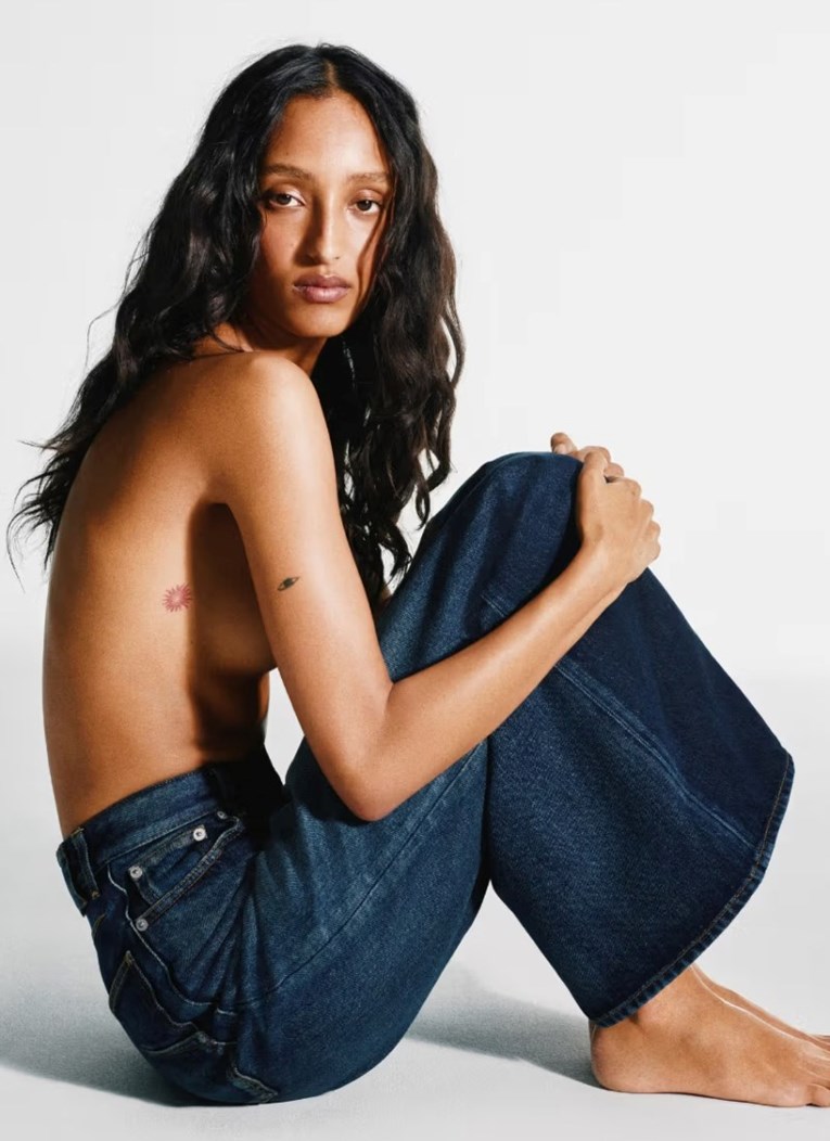 Alaïa ulazi u novo poglavlje, stigla je prva linija trapera