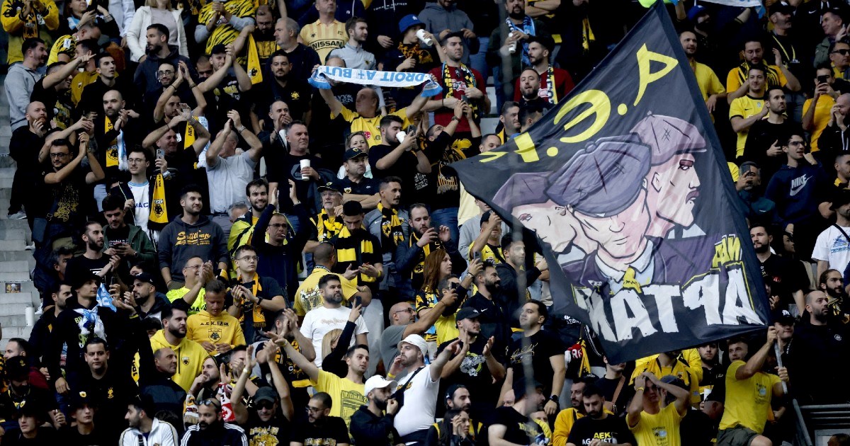 Kaos u Grčkoj. Mladi navijač AEK-a izboden na smrt u huliganskom sukobu