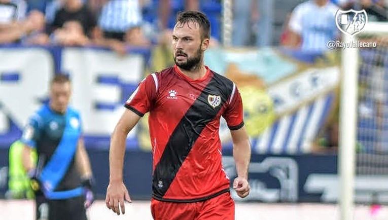 Antonio Milić se ozlijedio, izvan terena bit će između četiri i šest tjedana