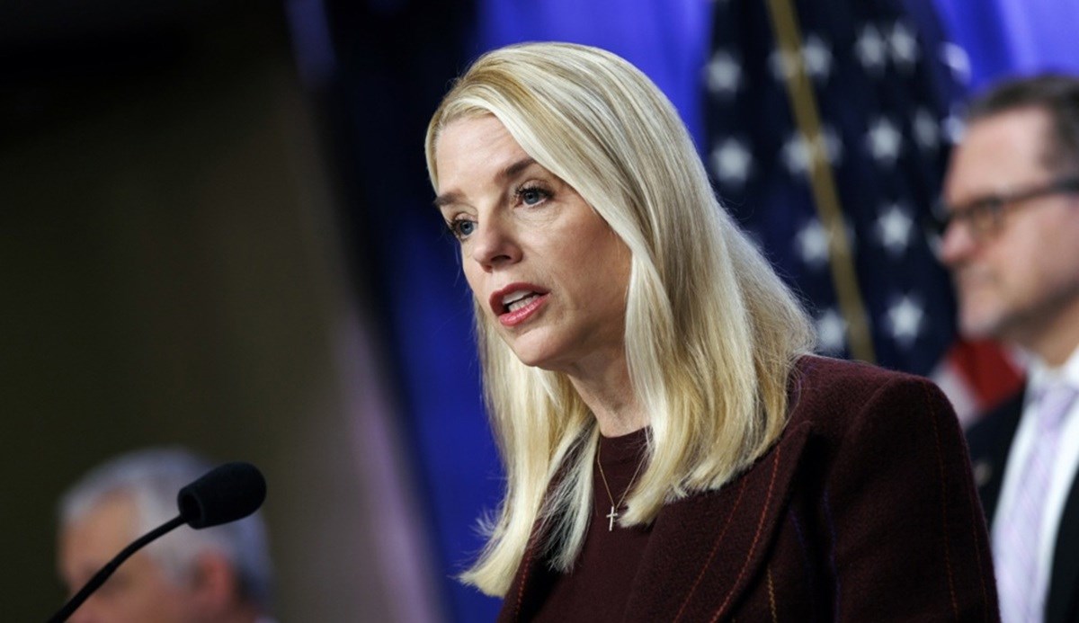 Trumpovoj državnoj odvjetnici prijeti tužba zbog neobjavljenih Epsteinovih spisa