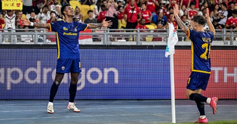 Manchester United doživio debakl u Maleziji. Gledatelji ih izviždali