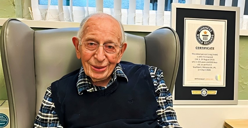 Ovo je najstariji čovjek na svijetu, ima 111 godina. Kaže da tajna leži u ovom jelu