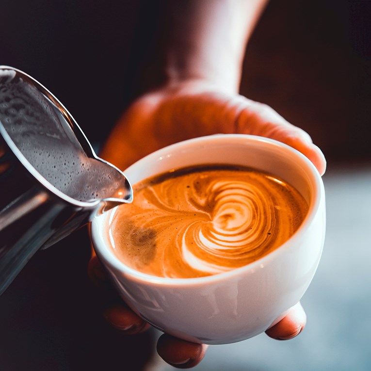 Što mislite o kavi bez kofeina? Evo što je to ustvari, mnogi ne znaju kako se dobiva