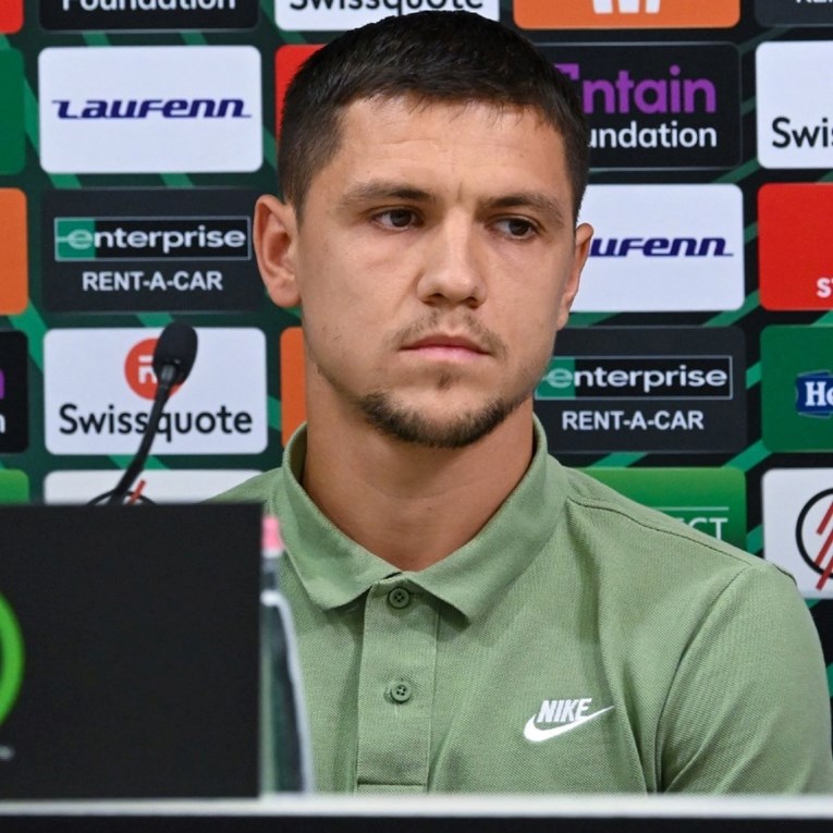 Bešić: Kupio sam Lamborghini i nastala je frka. Trener me odmah sklonio